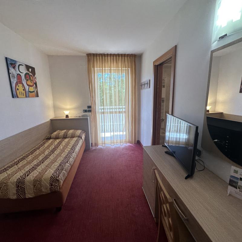 CAMERA SINGOLA VACANZA IN VALSUGANA HOTEL BIO 3 STELLE SUPERIOR TRENTINO FAMILY HOTEL
