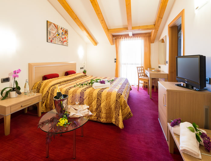 camera confort bio hotel elite sul lago di levico valsugana 