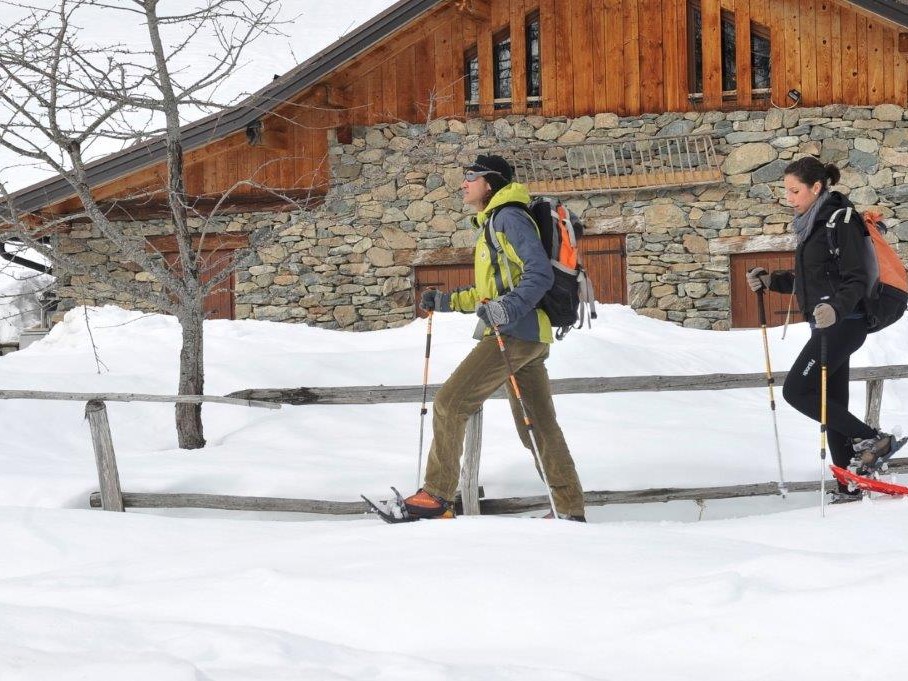 mercatini di natale Levico hotel 3 stelle valsugana in trentino epifania befana